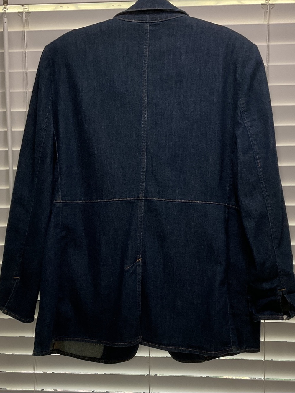 Chico's Casual Dark Blue Denim Tailored Blazer Jacket; long sleeves - Picture 3 of 5